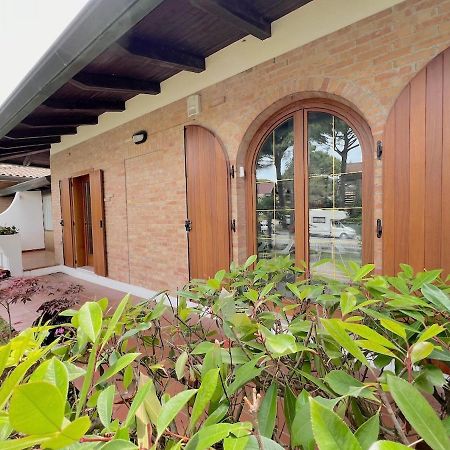 Villa Palm Lignano Sabbiadoro Dış mekan fotoğraf